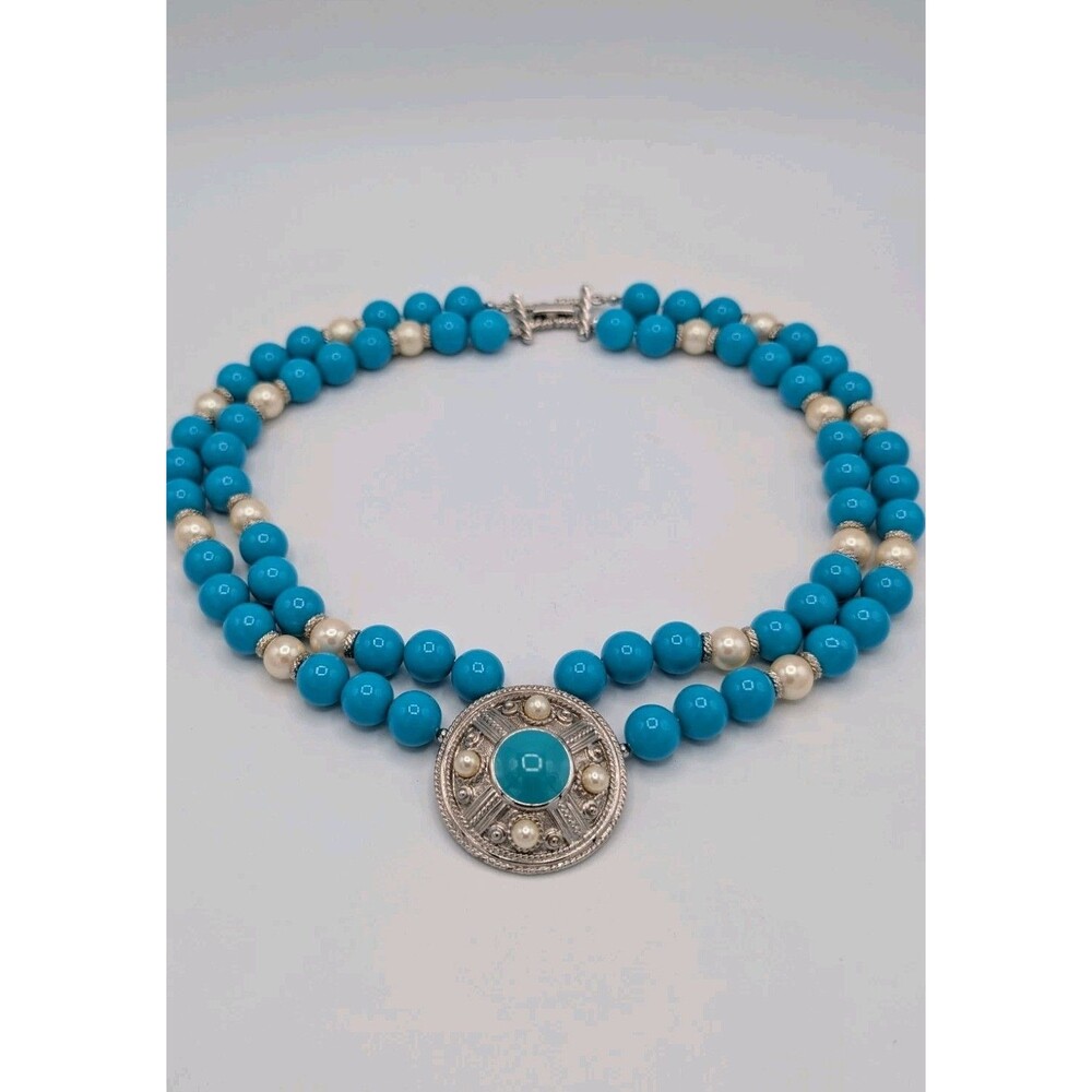 Vintage Necklace 18” Double Strand Beaded Turquoise Lucite Faux Pearl Medallion image 5